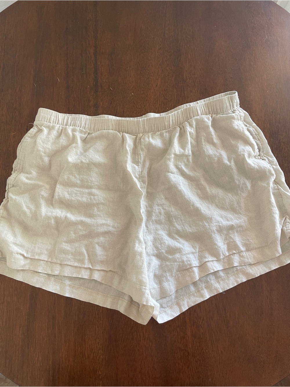 h&m 100% linen shorts in natural
